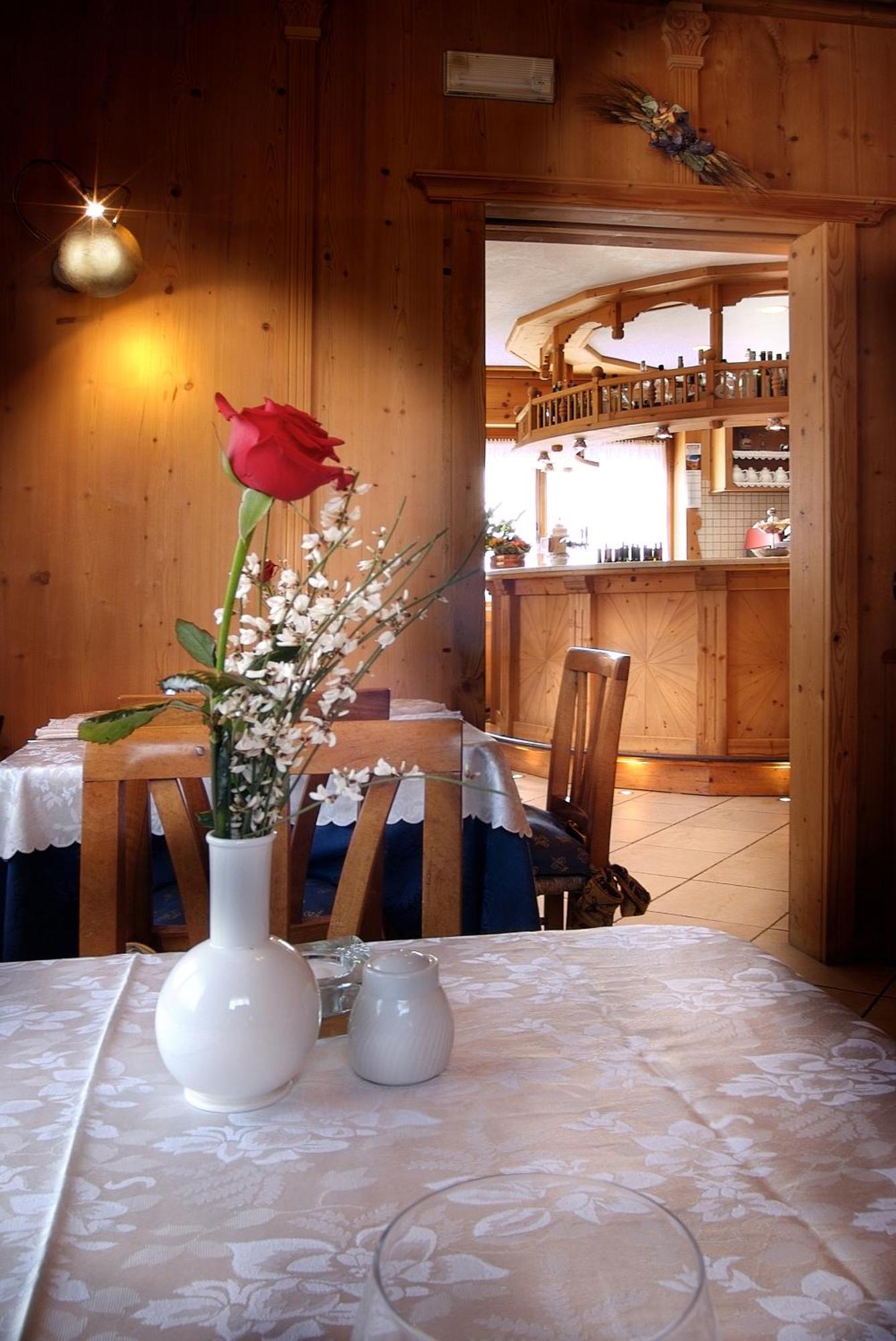 Albergo Ristorante Alle Codole Canale d'Agordo Bagian luar foto